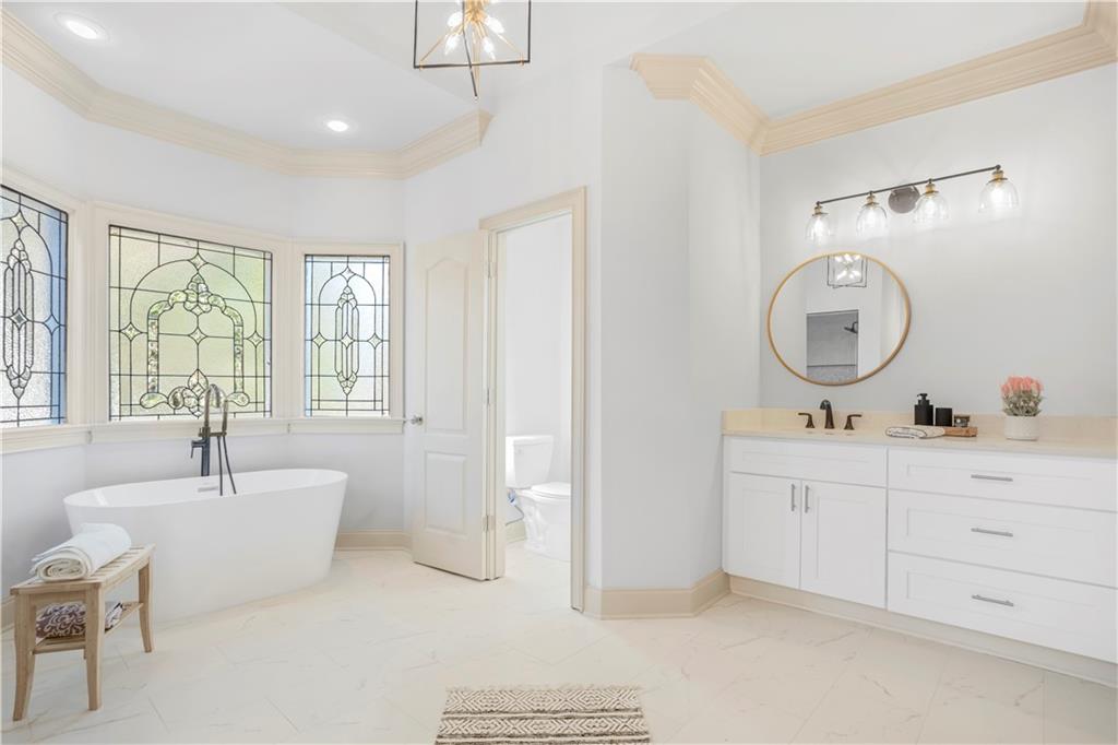 3450 Holly Trail Lane