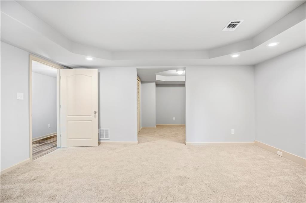 3450 Holly Trail Lane