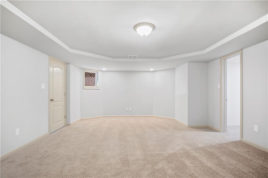 3450 Holly Trail Lane