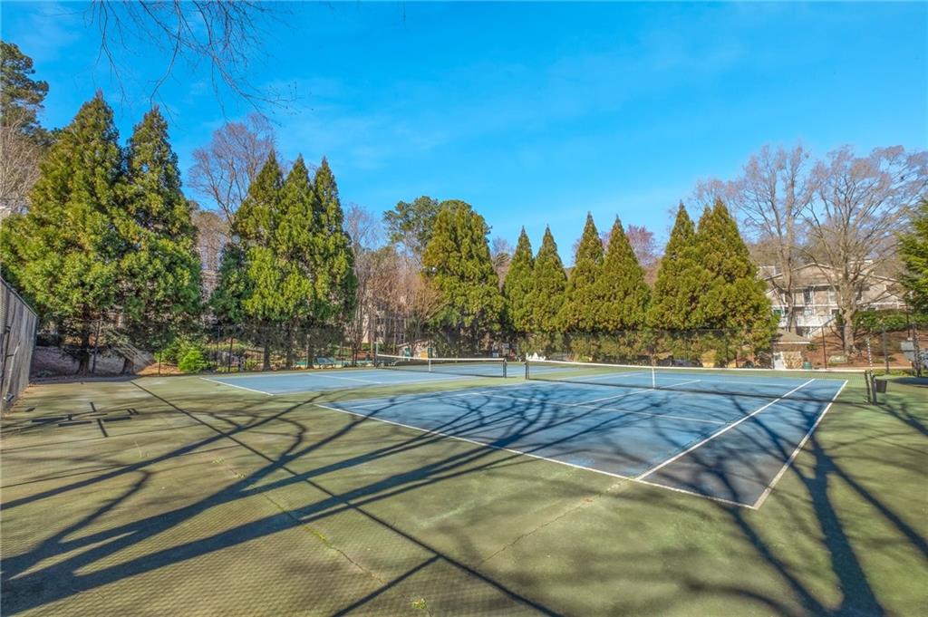 612 Wynnes Ridge Circle SE