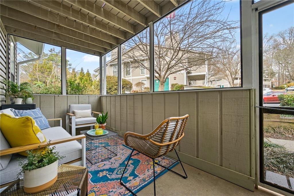 612 Wynnes Ridge Circle SE