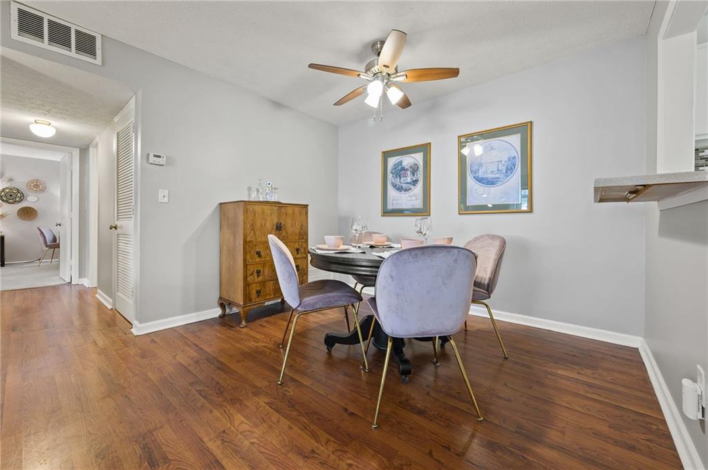 612 Wynnes Ridge Circle SE