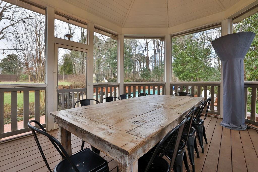 460 Saddlebrook Drive