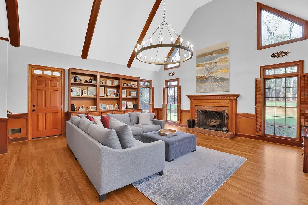 460 Saddlebrook Drive