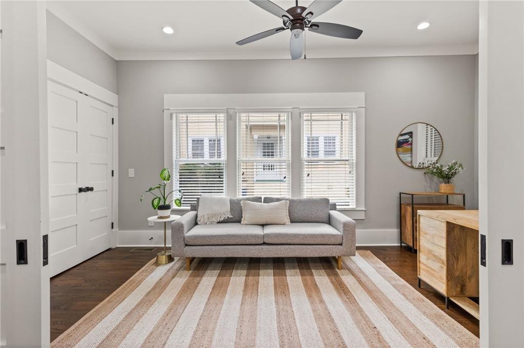 1507 N Morningside Drive NE