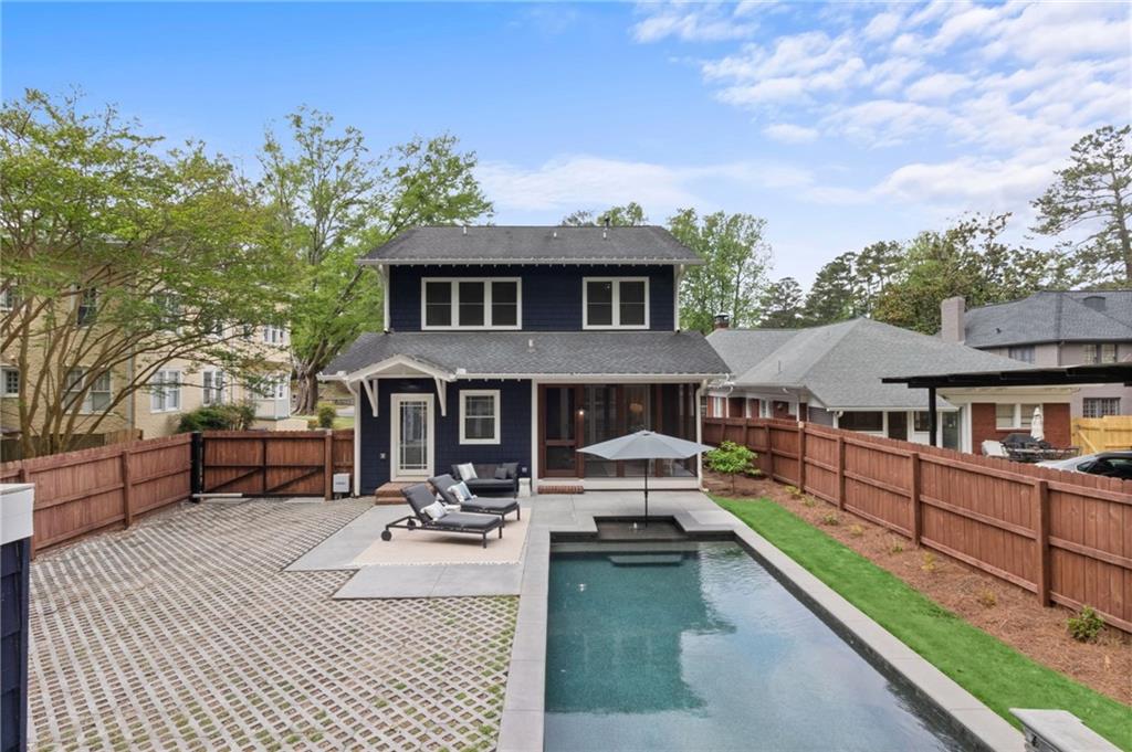 1507 N Morningside Drive NE