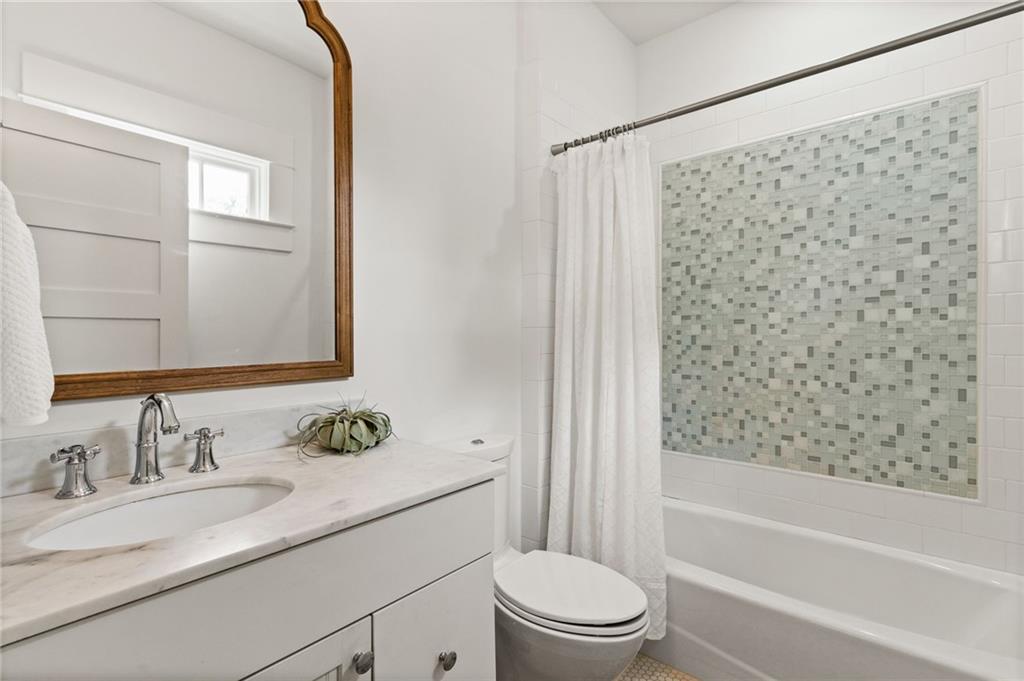 1507 N Morningside Drive NE