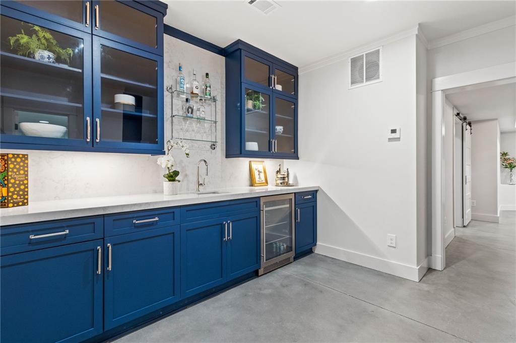 1507 N Morningside Drive NE