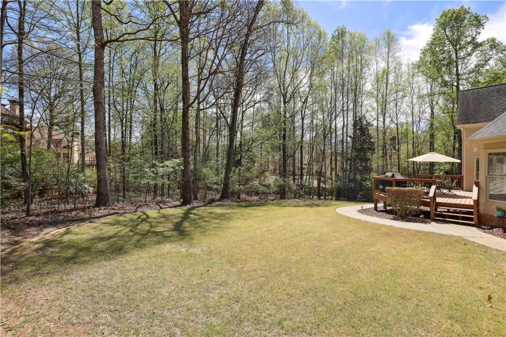 12175 Oak Hollow Way