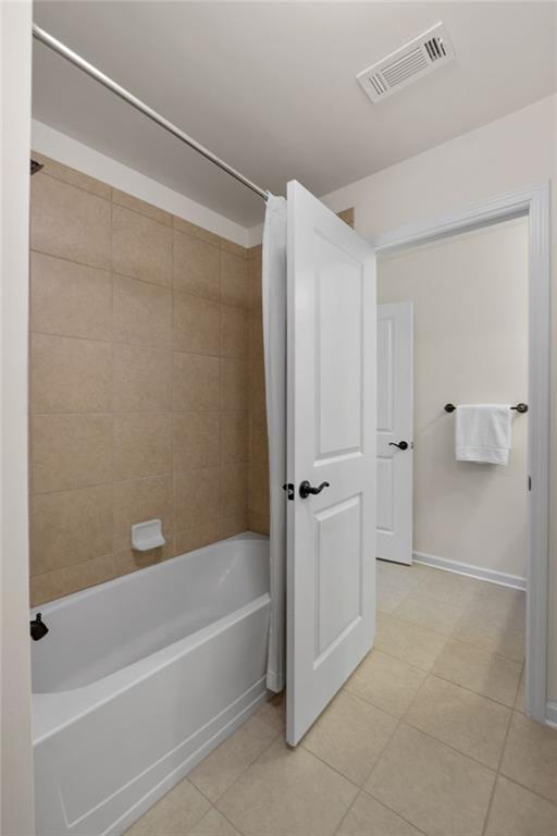 4500 W Village Court SE