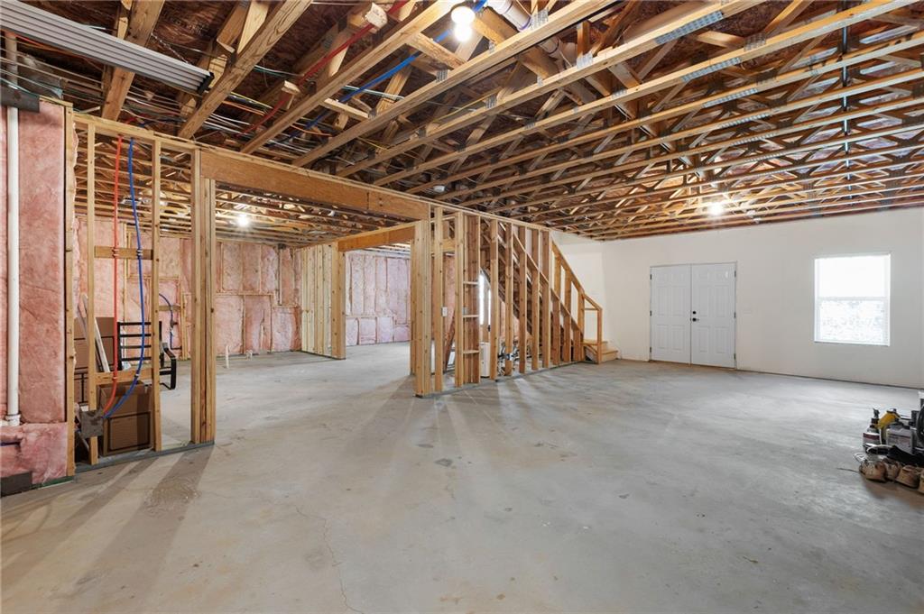 4500 W Village Court SE