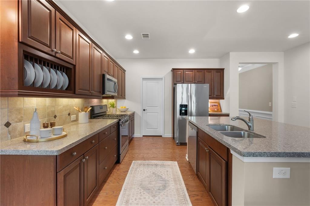 4500 W Village Court SE