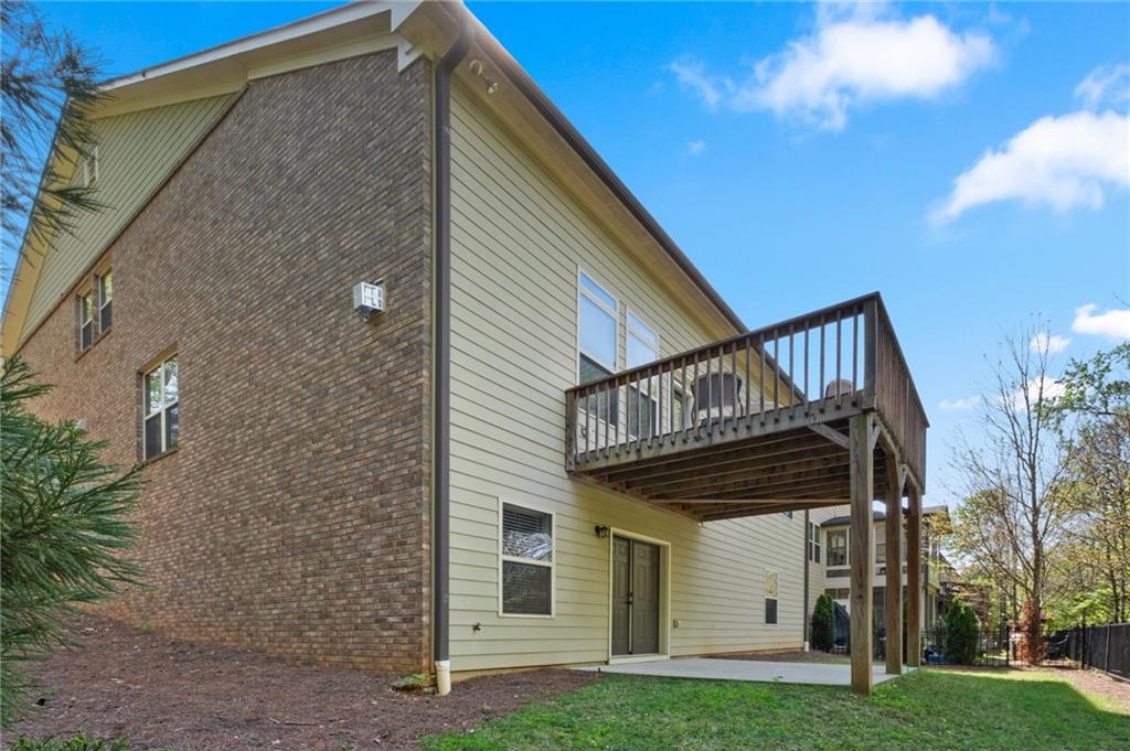 4500 W Village Court SE