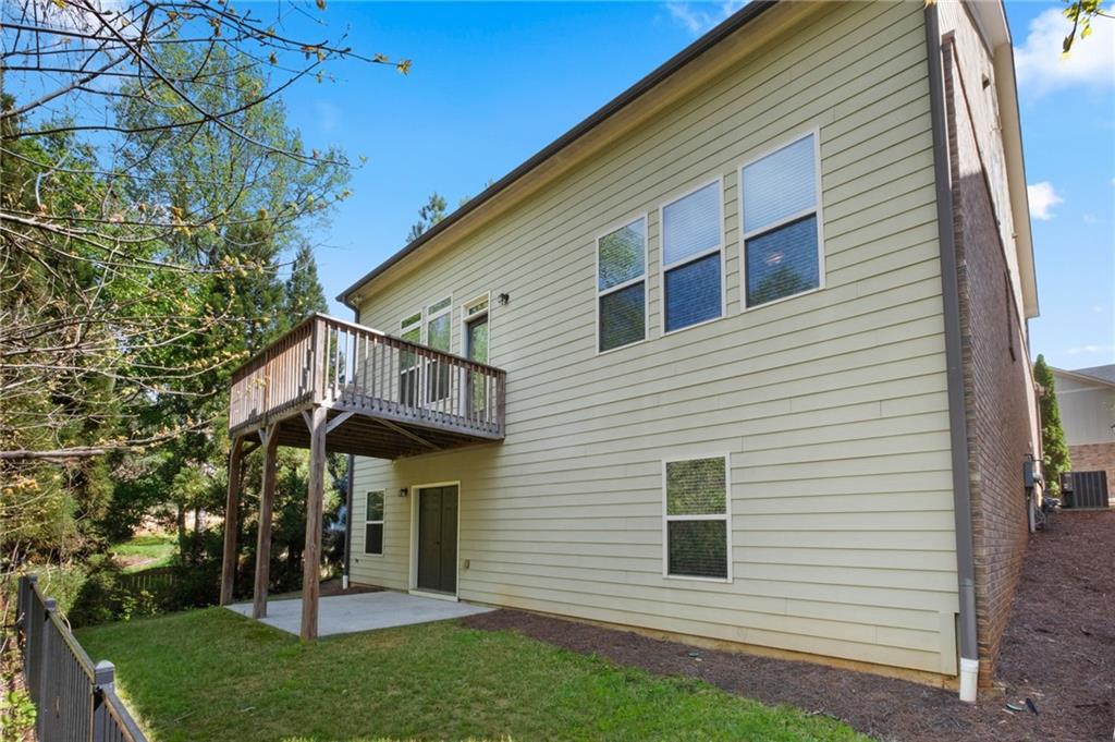 4500 W Village Court SE