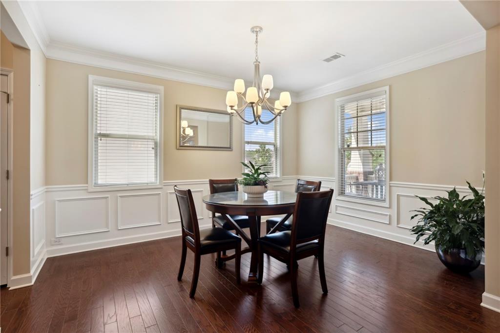 4805 Alexandria Avenue