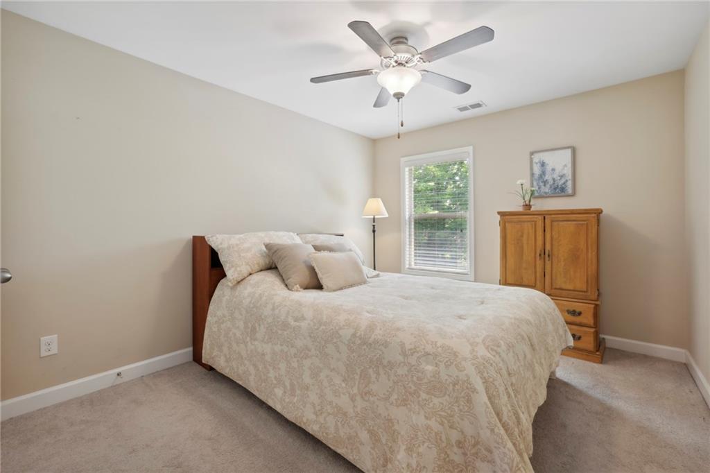 4805 Alexandria Avenue