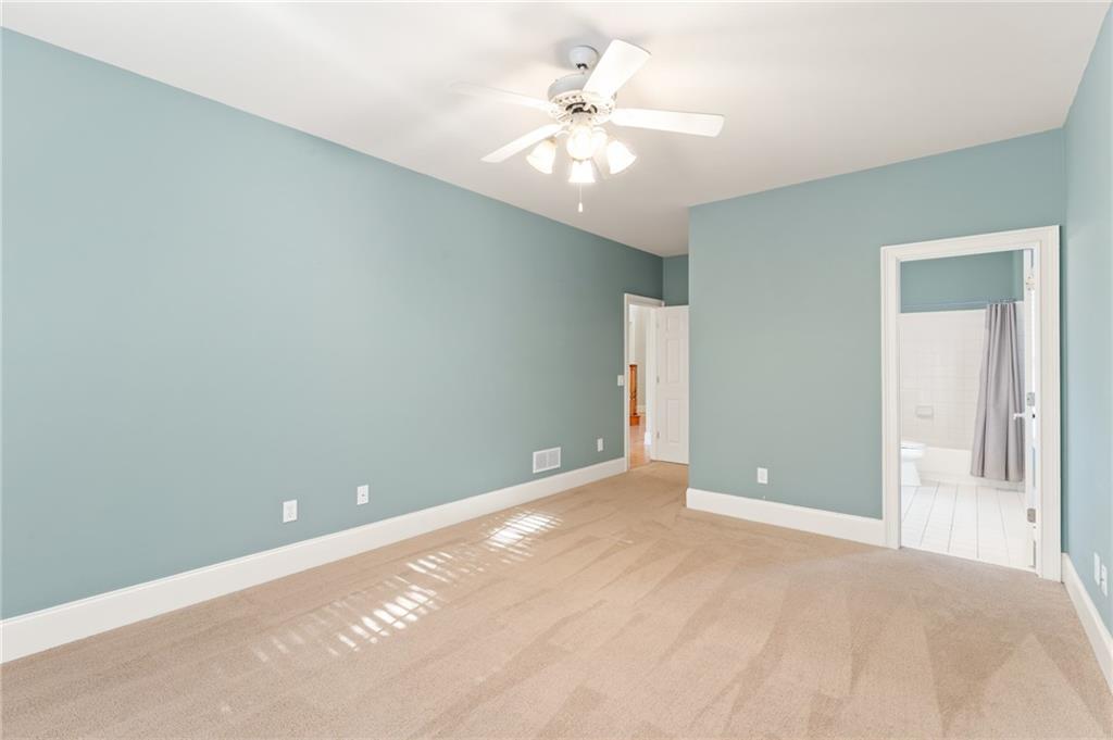 2910 Holly Pointe Court