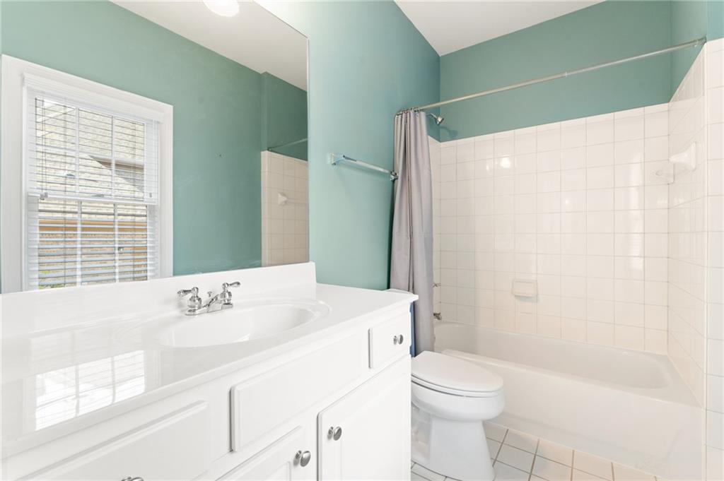 2910 Holly Pointe Court