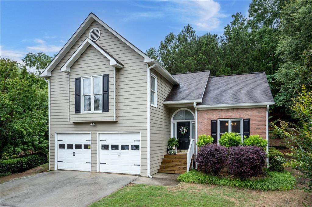 4057 Glenlake Trace NW