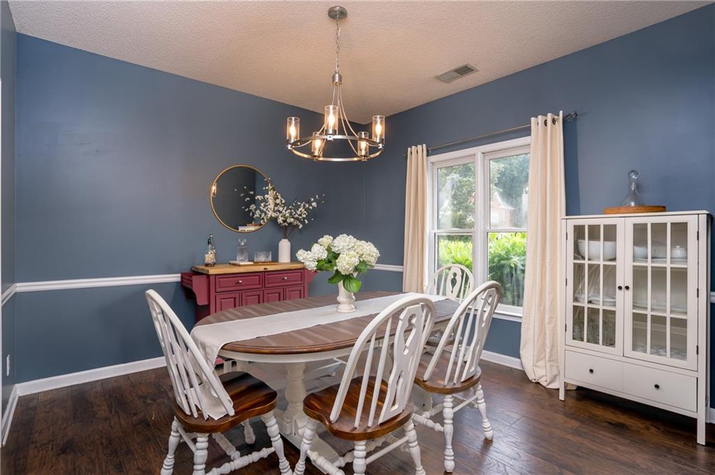 4057 Glenlake Trace NW