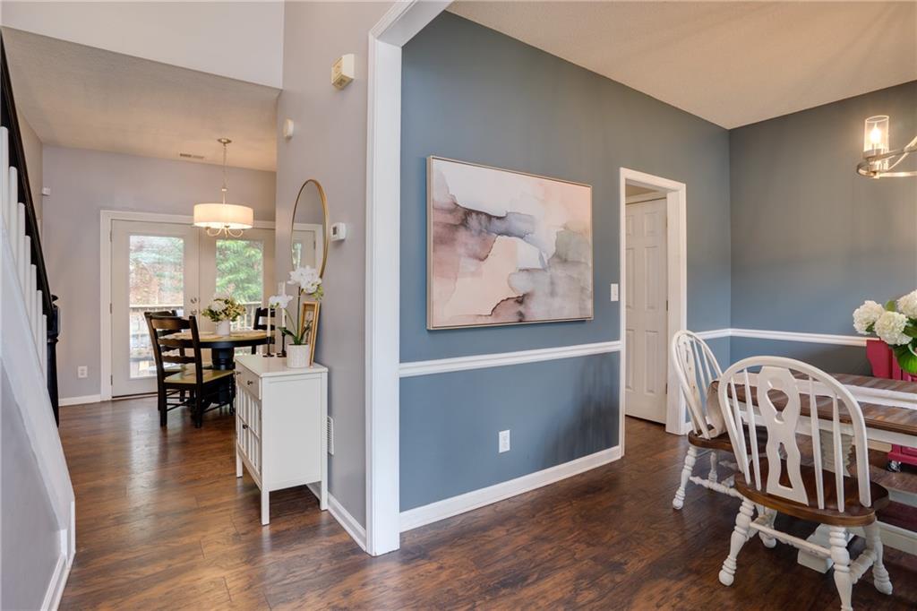 4057 Glenlake Trace NW