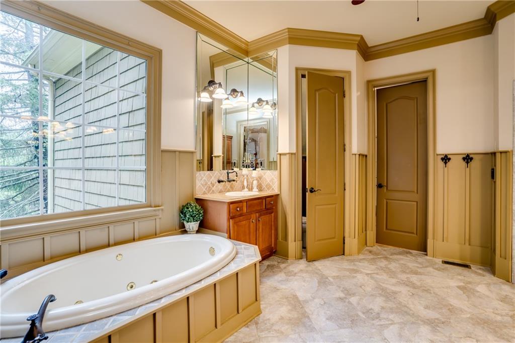 2753 Hazelhurst Court