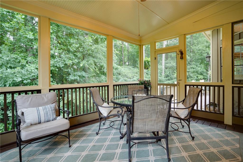 2753 Hazelhurst Court