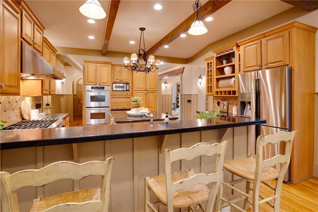 2753 Hazelhurst Court