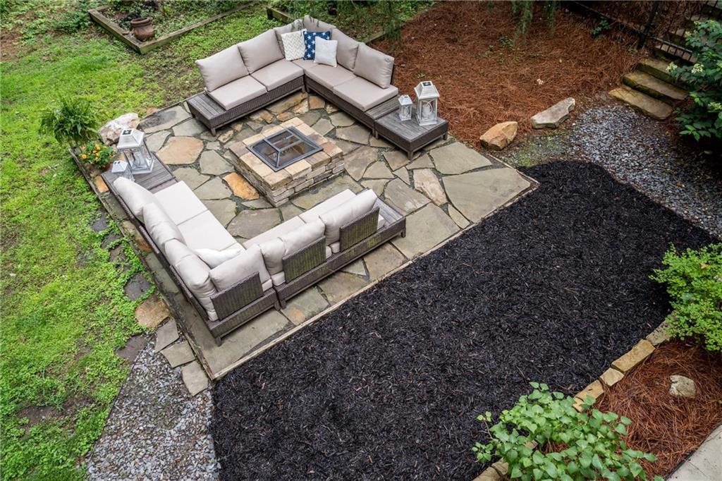 2753 Hazelhurst Court