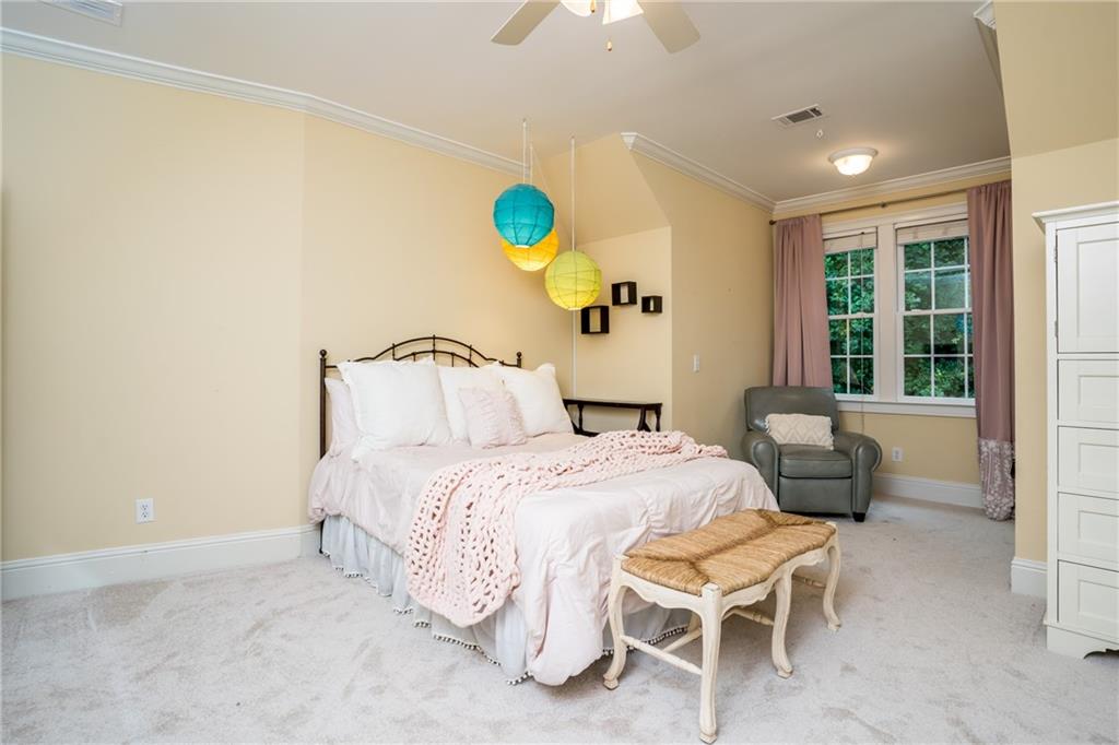 2753 Hazelhurst Court