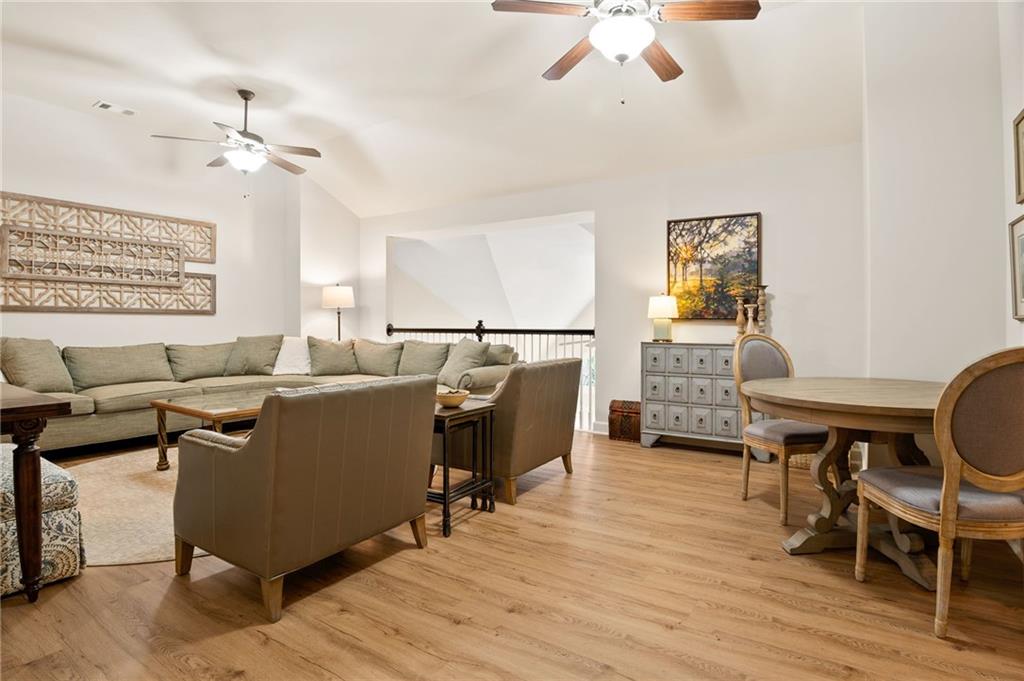 1007 Village Green Circle