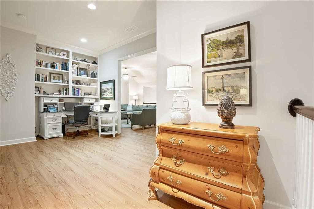 1007 Village Green Circle