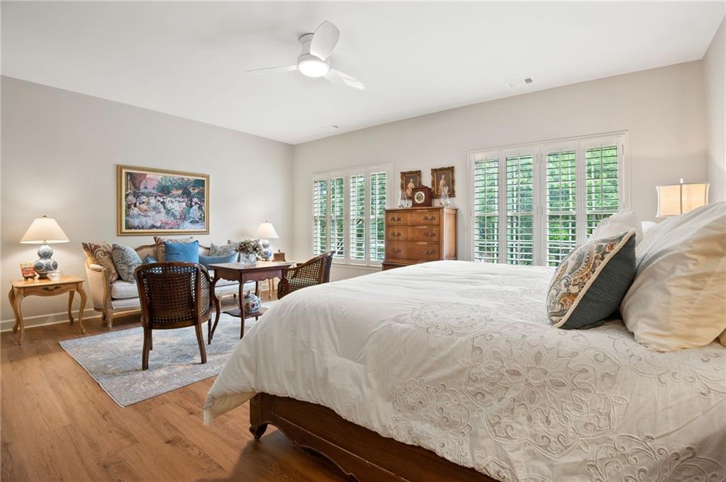 1007 Village Green Circle