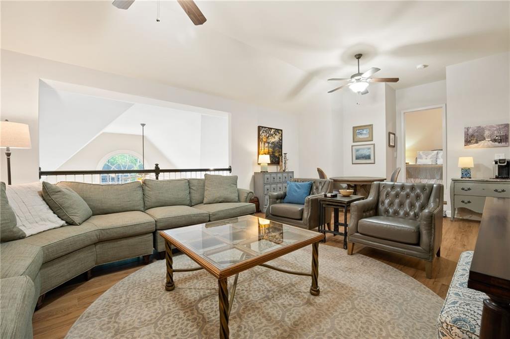 1007 Village Green Circle