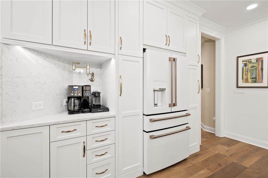 1007 Village Green Circle