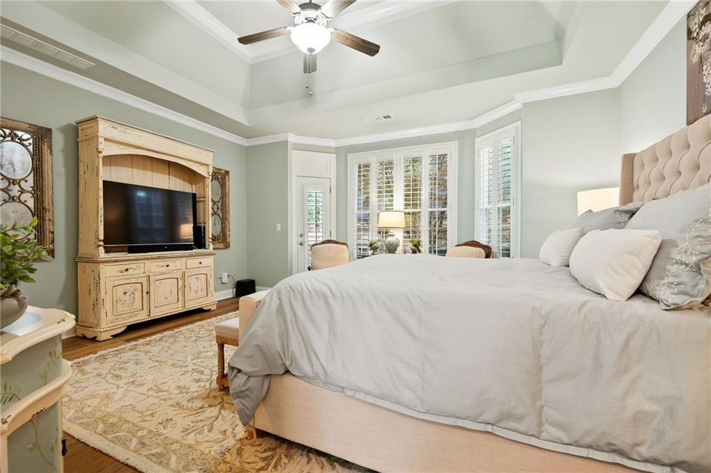 1007 Village Green Circle