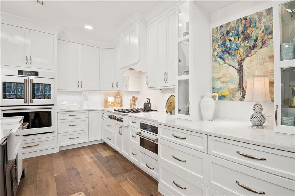 1007 Village Green Circle