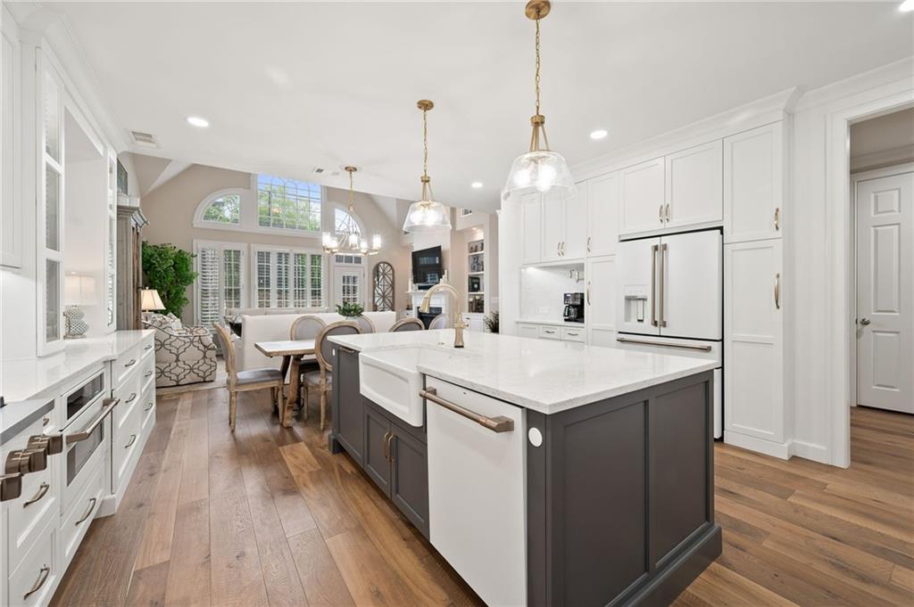 1007 Village Green Circle