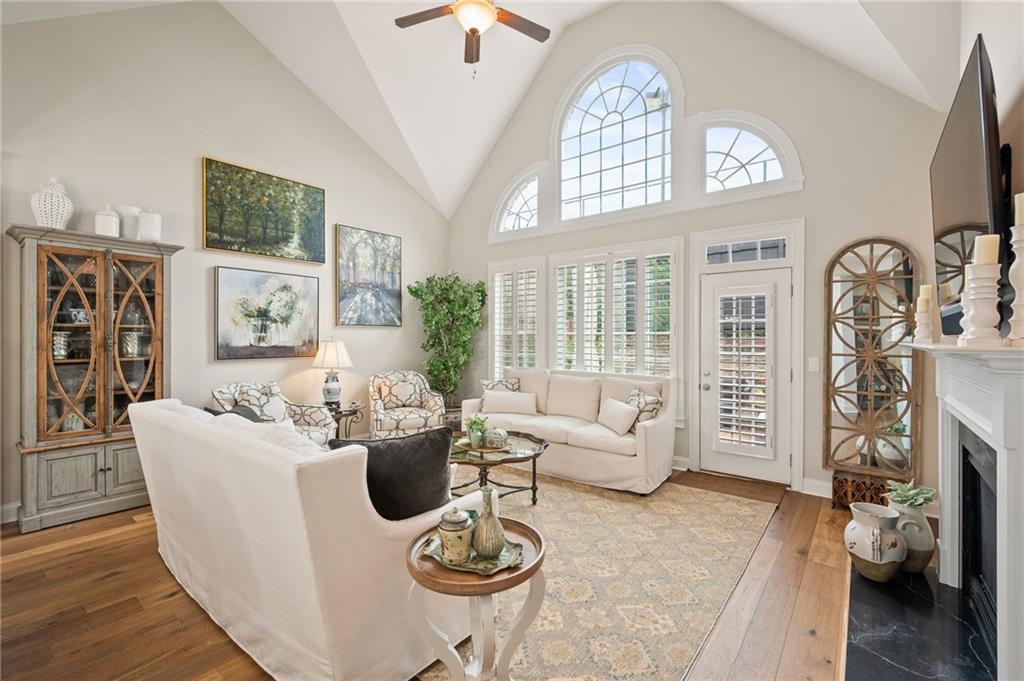 1007 Village Green Circle