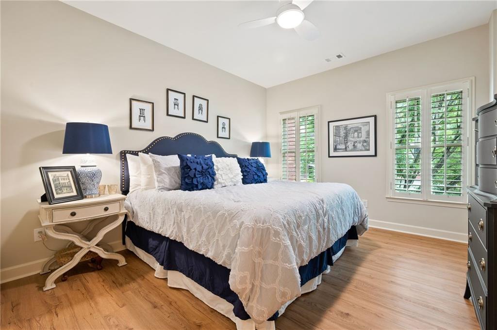 1007 Village Green Circle