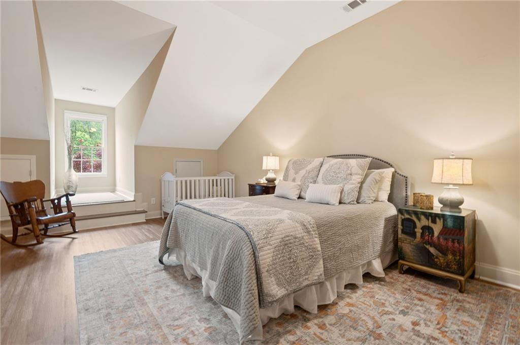 1007 Village Green Circle