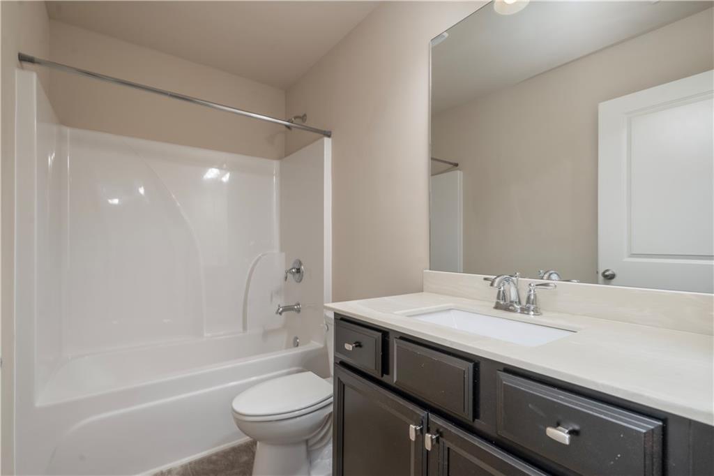 240 Highland Pointe Circle E