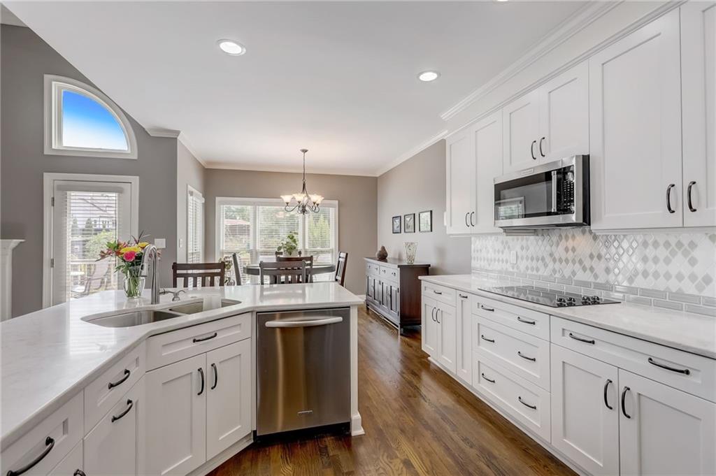 1035 Hembree Grove Drive