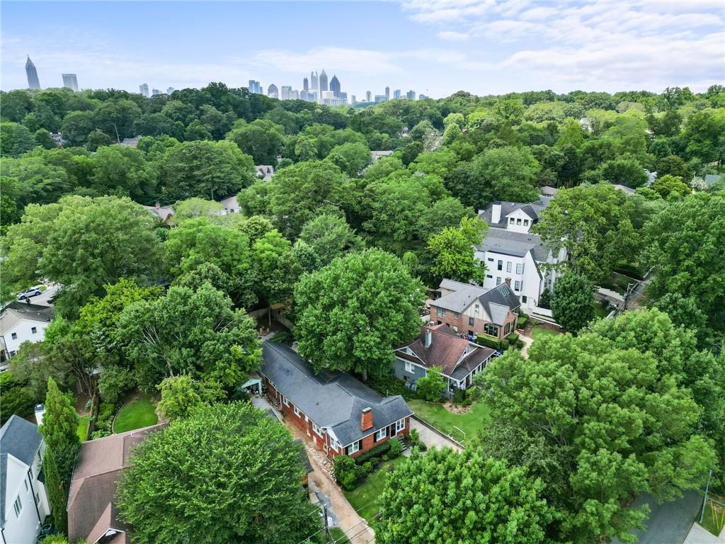 1304 Lanier Boulevard NE