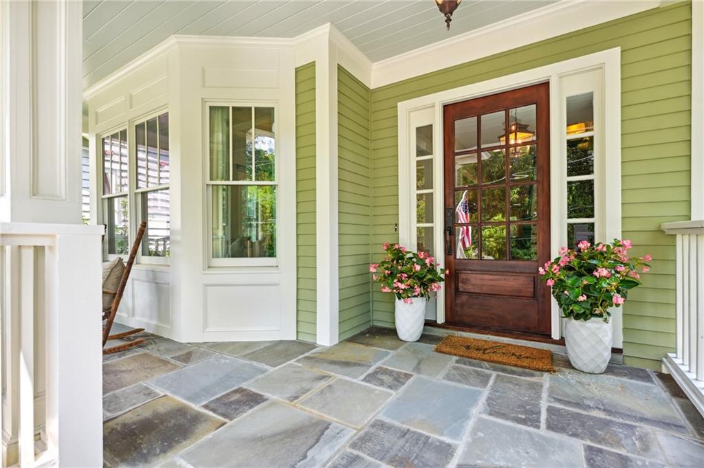 211 Terrace Drive NE