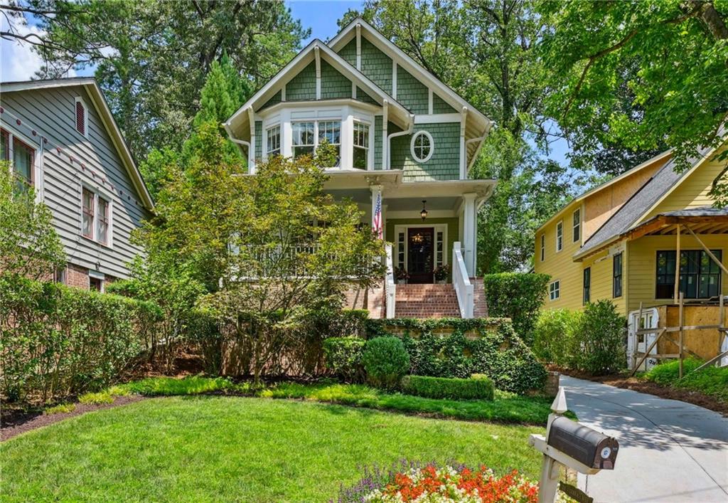 211 Terrace Drive NE