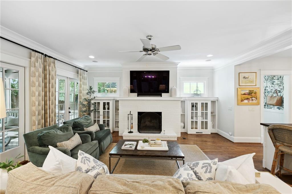 211 Terrace Drive NE