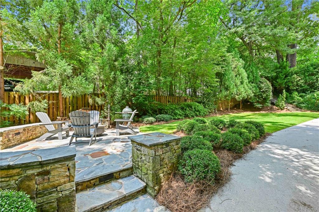 211 Terrace Drive NE