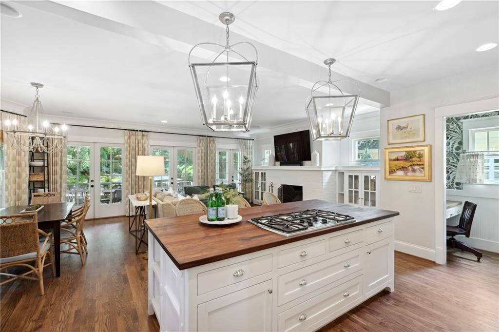 211 Terrace Drive NE