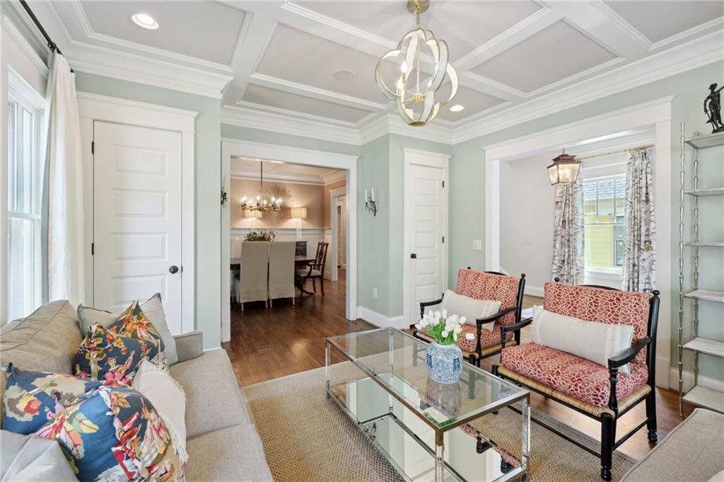 211 Terrace Drive NE